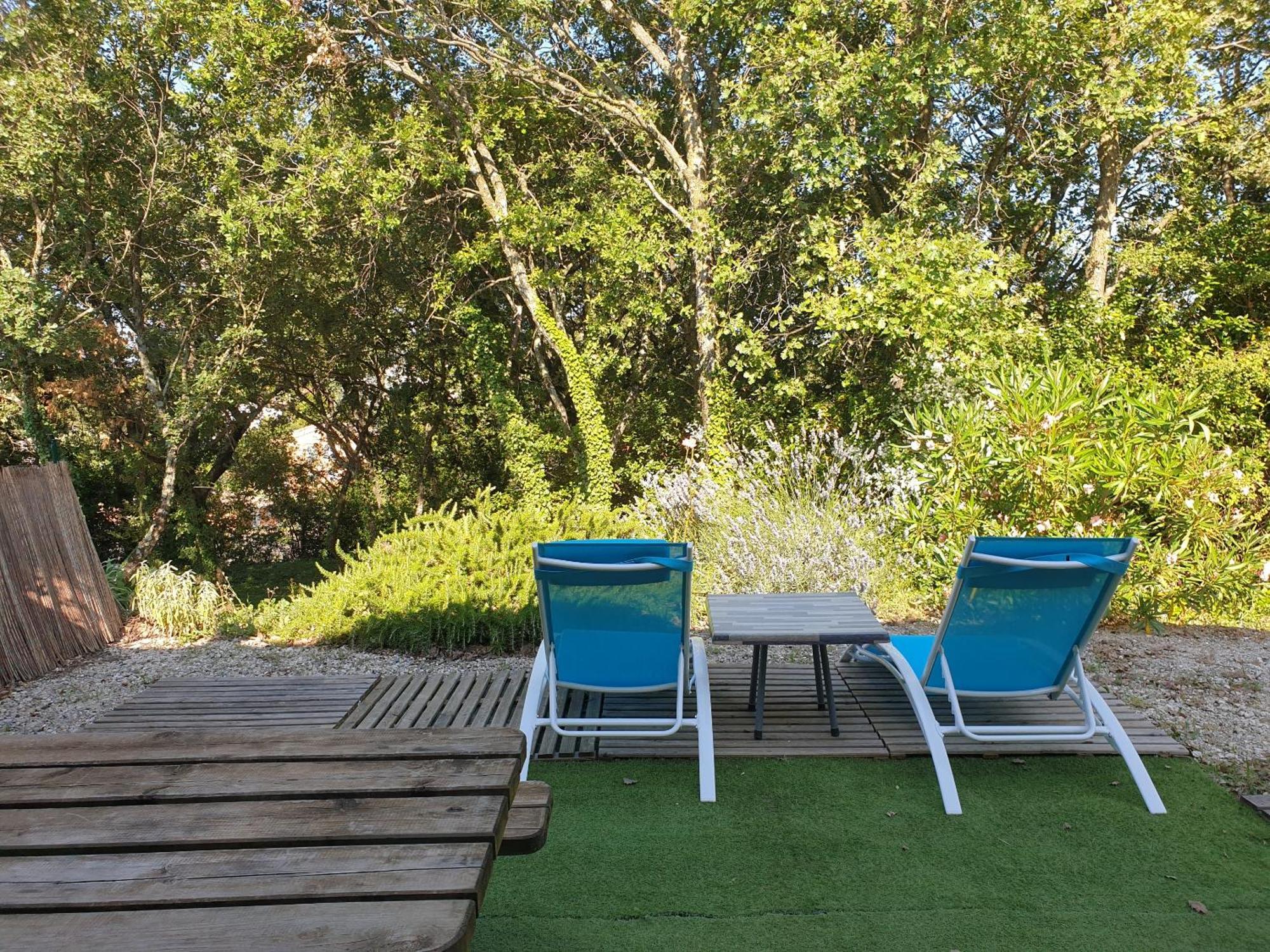 Le Clos Du Grand Chene - Gites 4 Etoiles - Saint-Marcel-d'Ardeche Экстерьер фото